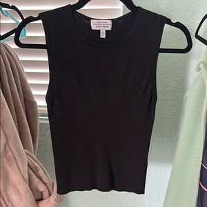 Women's Black Sleeveless Top